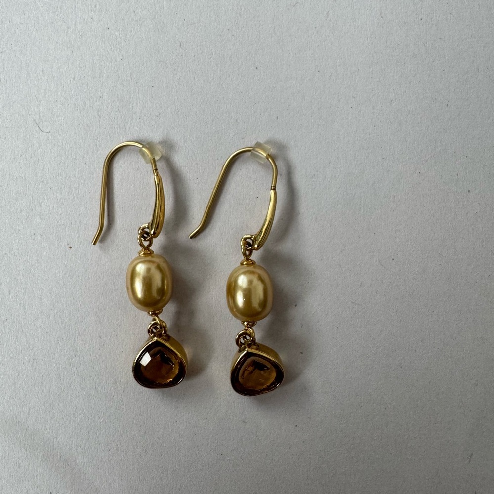 Tahitian pearl earrings